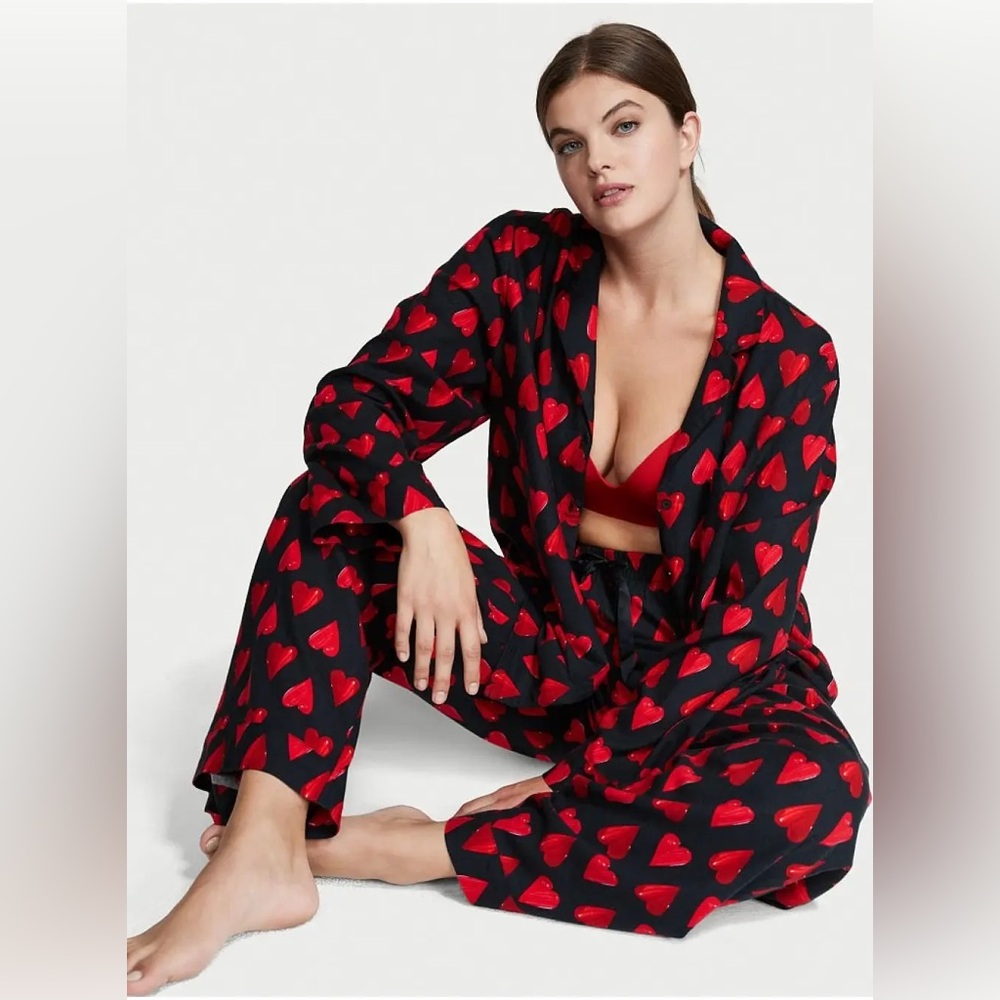 Victoria's Secret Flannel Red Heart Pajama Set